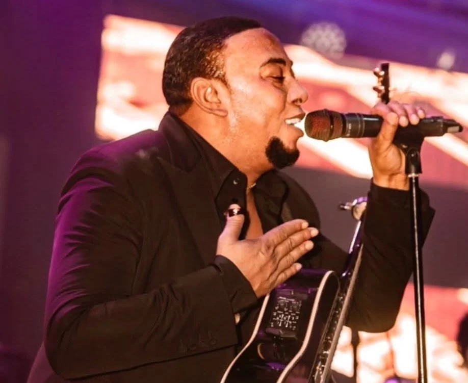 Anthony Santos “El Mayimbe” regresa a casa para un concierto histórico en Las Matas de Santa Cruz